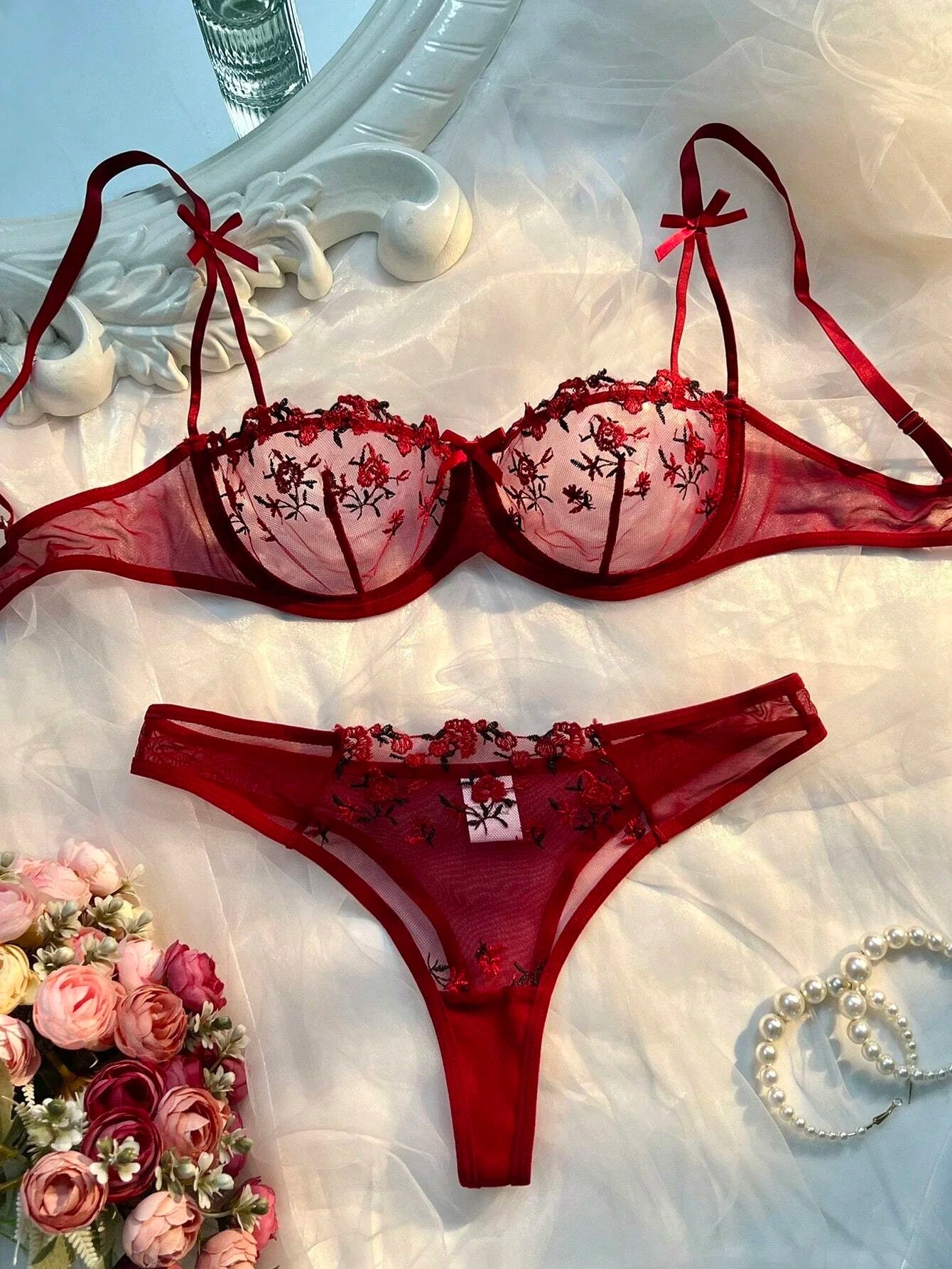 Lingerie Charmosa Floral Bordada 2 Peças