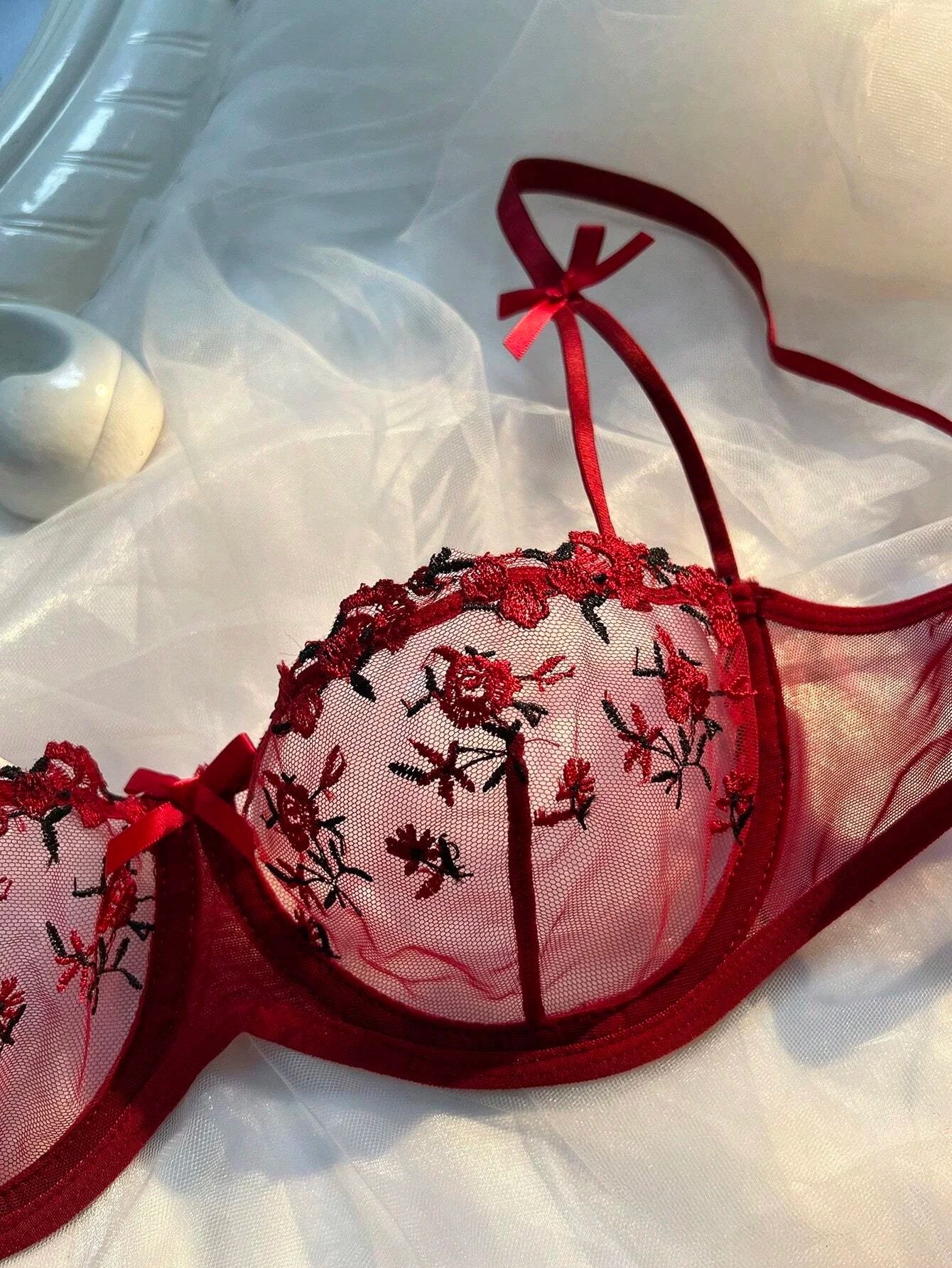 Lingerie Charmosa Floral Bordada 2 Peças