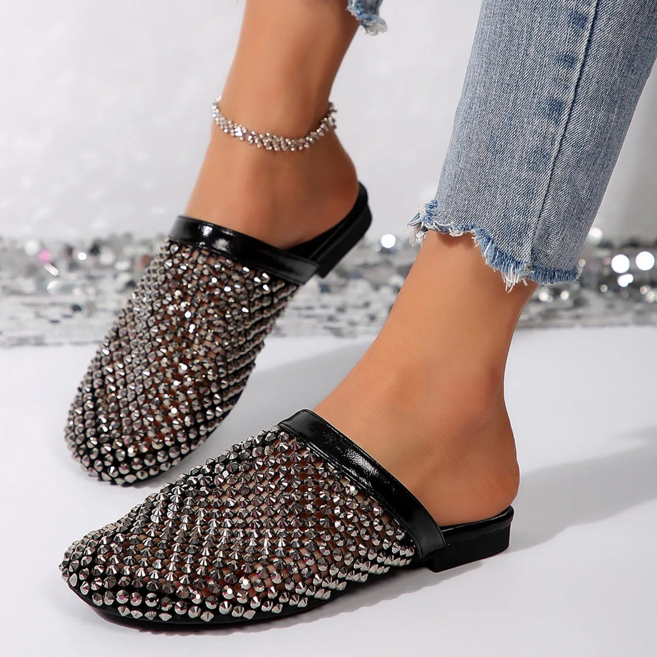 Sandália Rasteira Deluxe Strass Brilhante