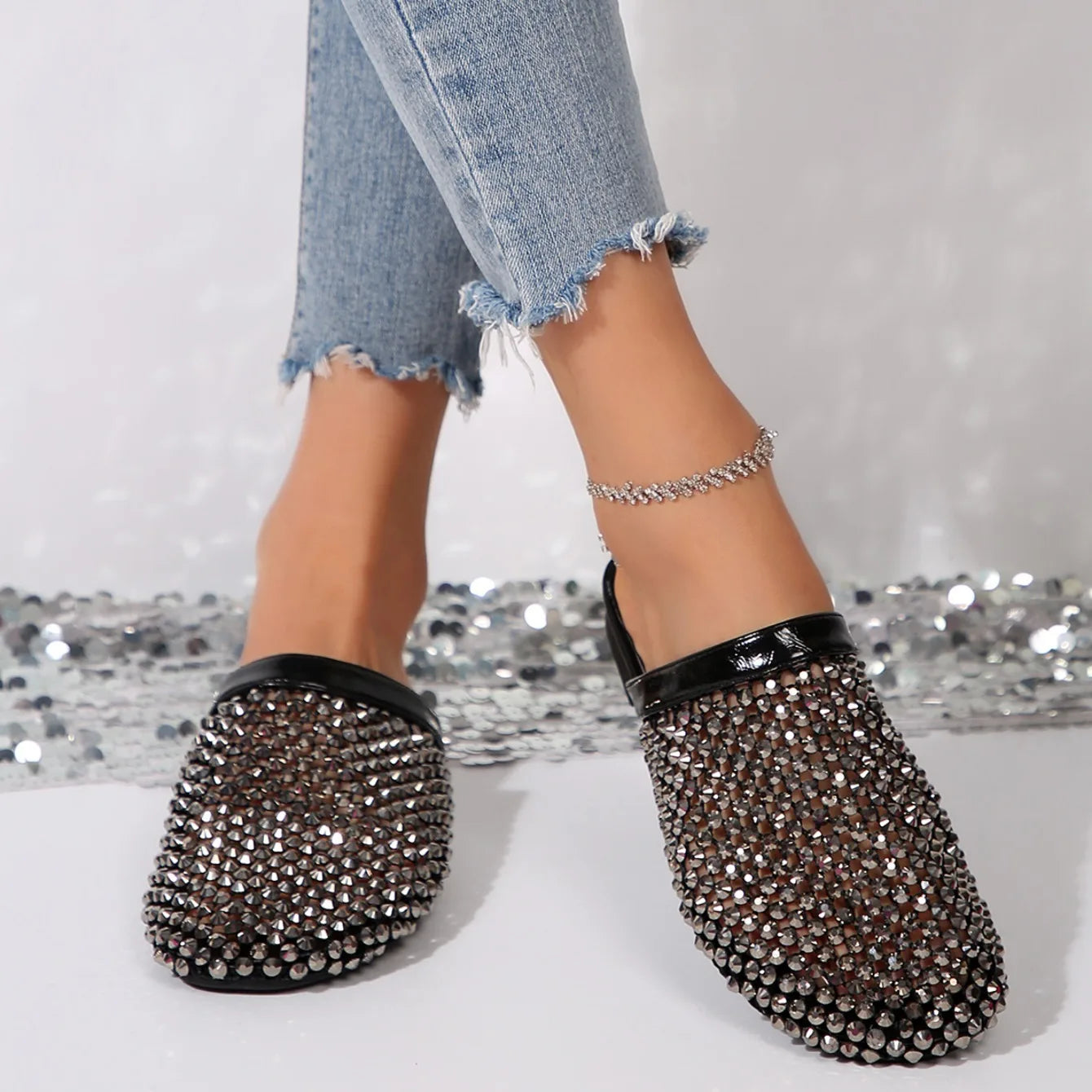 Sandália Rasteira Deluxe Strass Brilhante