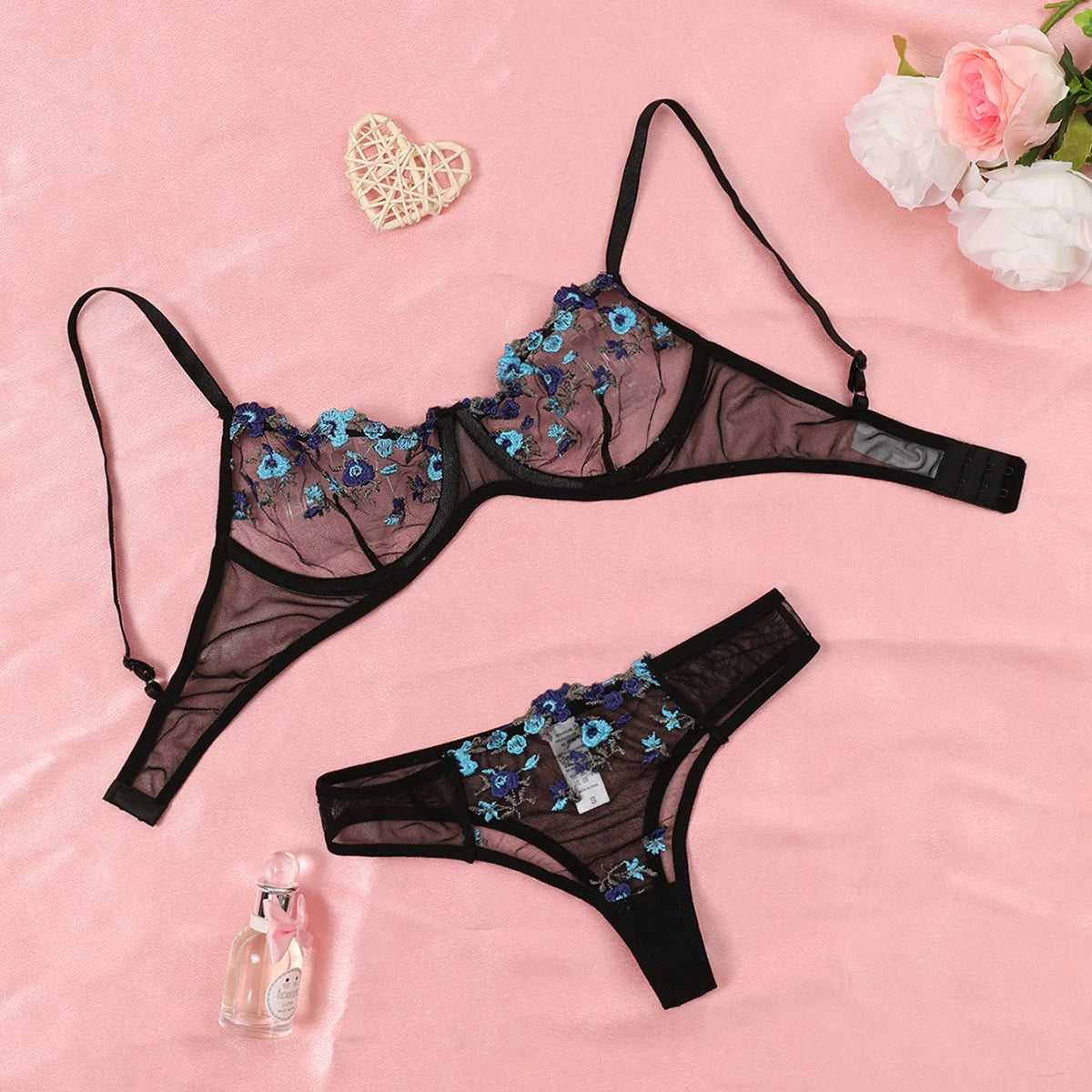 Lingerie Charmosa Floral Bordada 2 Peças