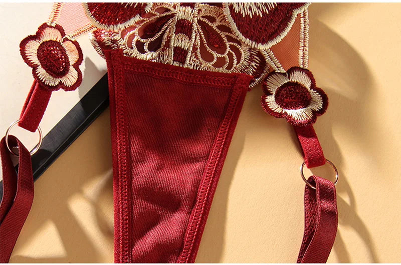 Tanga de Renda Borboleta Fio Dental Ajustável