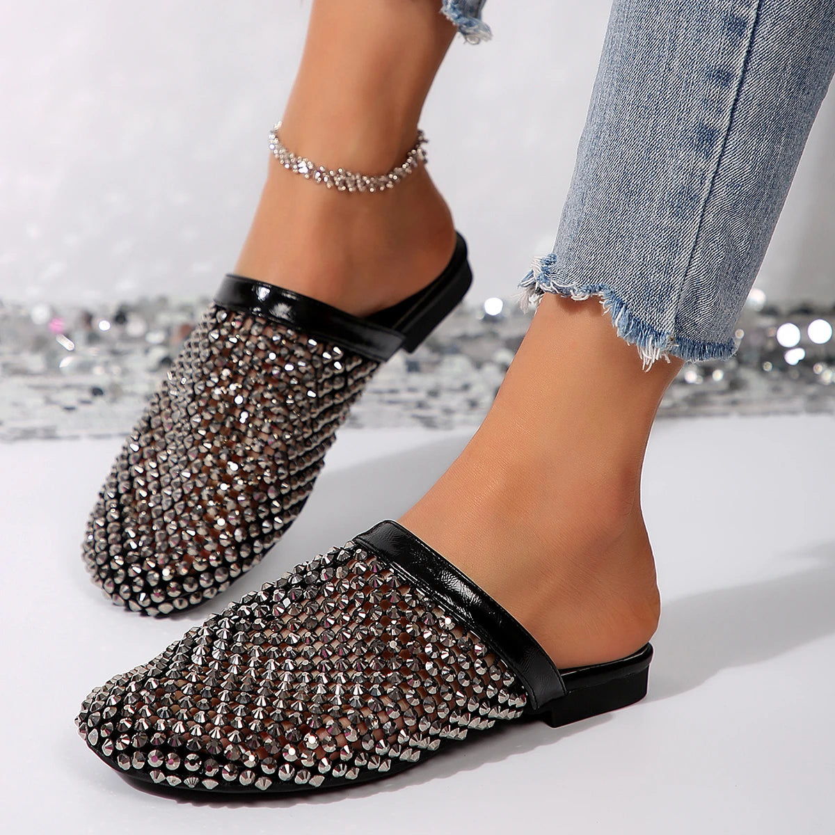 Sandália Rasteira Deluxe Strass Brilhante