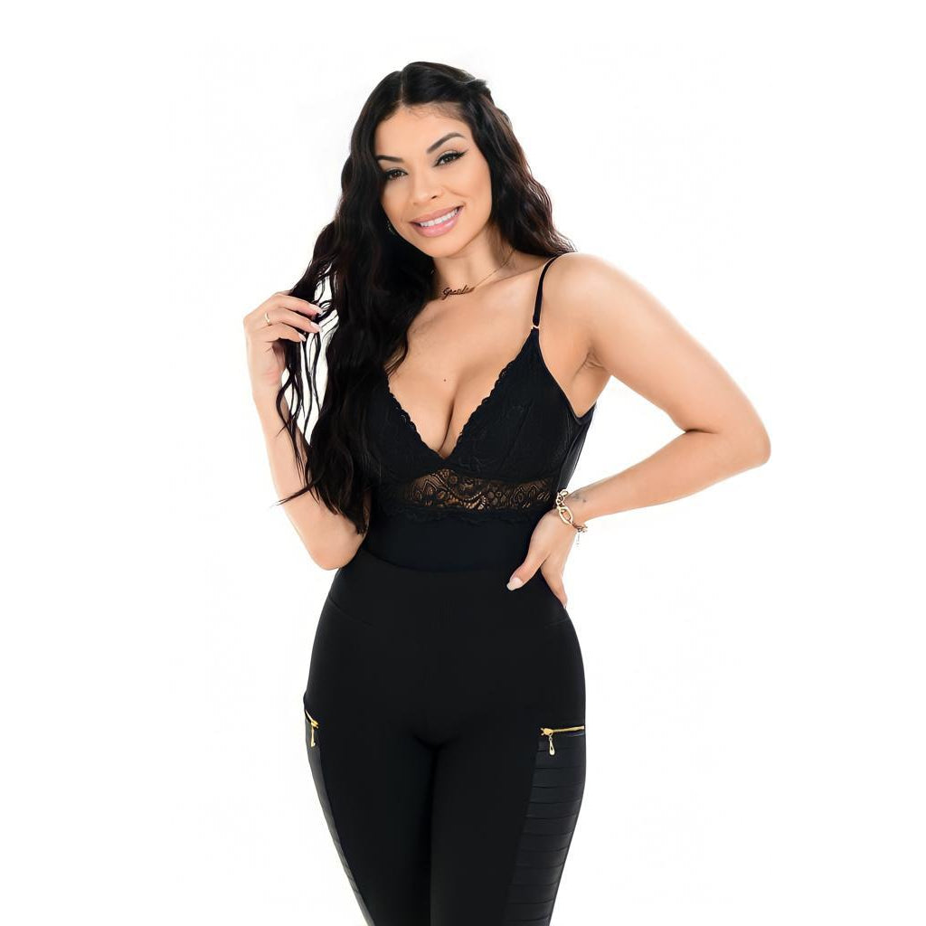 LeggLux - Legging Feminina Couro & Conforto