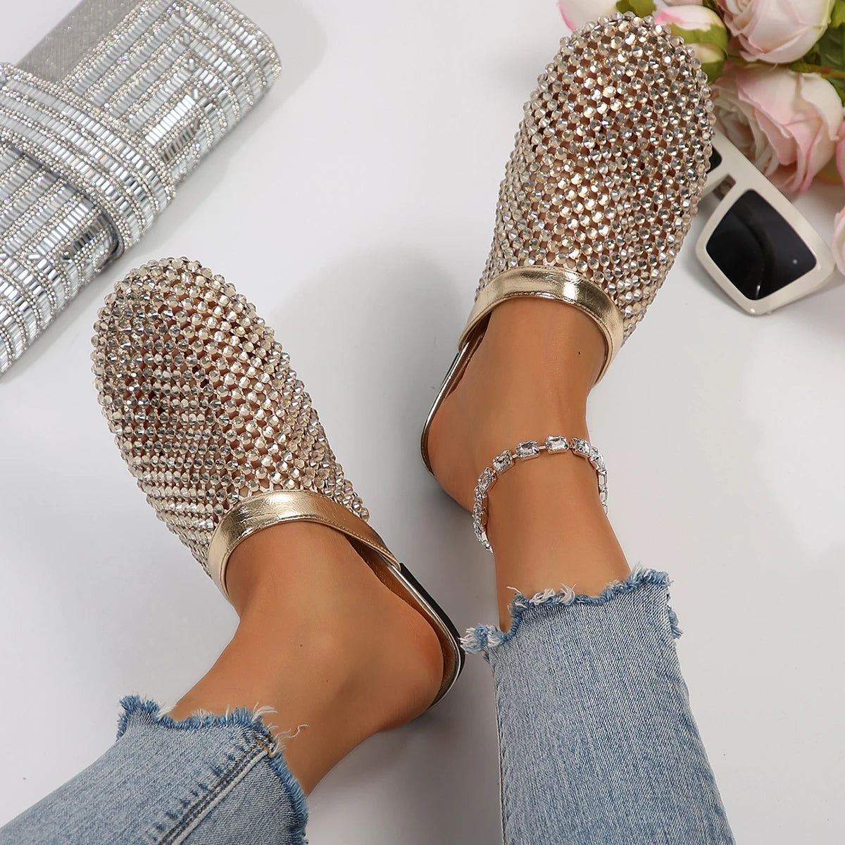 Sandália Rasteira Deluxe Strass Brilhante