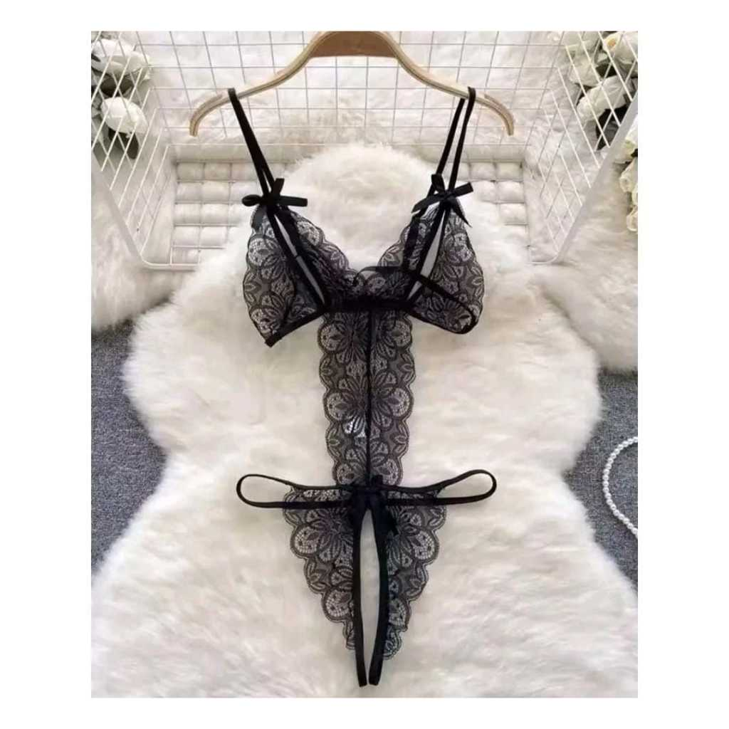 Conjunto Lingerie Renda Sensual com Abertura